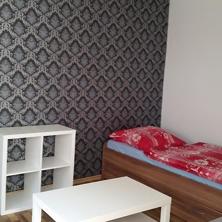 Frankfurt Airport & Fair Apartment Kelsterbach Rum bild